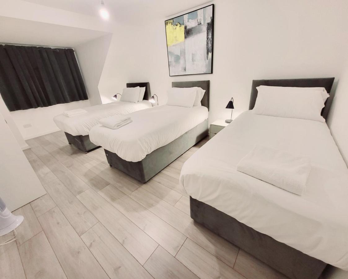 Garland Modern 2 Bedroom Apartment With Parking London Plumstead  Exterior photo